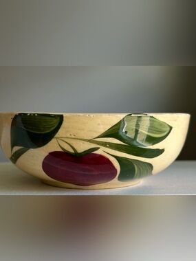 Watt Pottery Apple Bowl Number 74